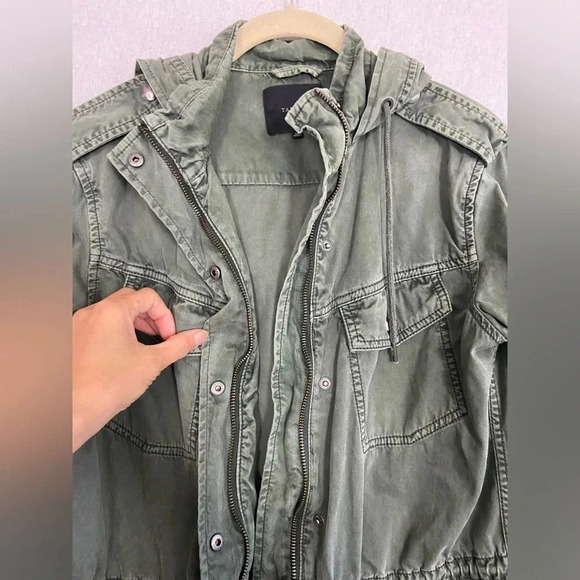 Talula  Aritzia Trooper Anorak Army Cargo lightweight hooded jacket Sz Xs - Picture 7 of 14